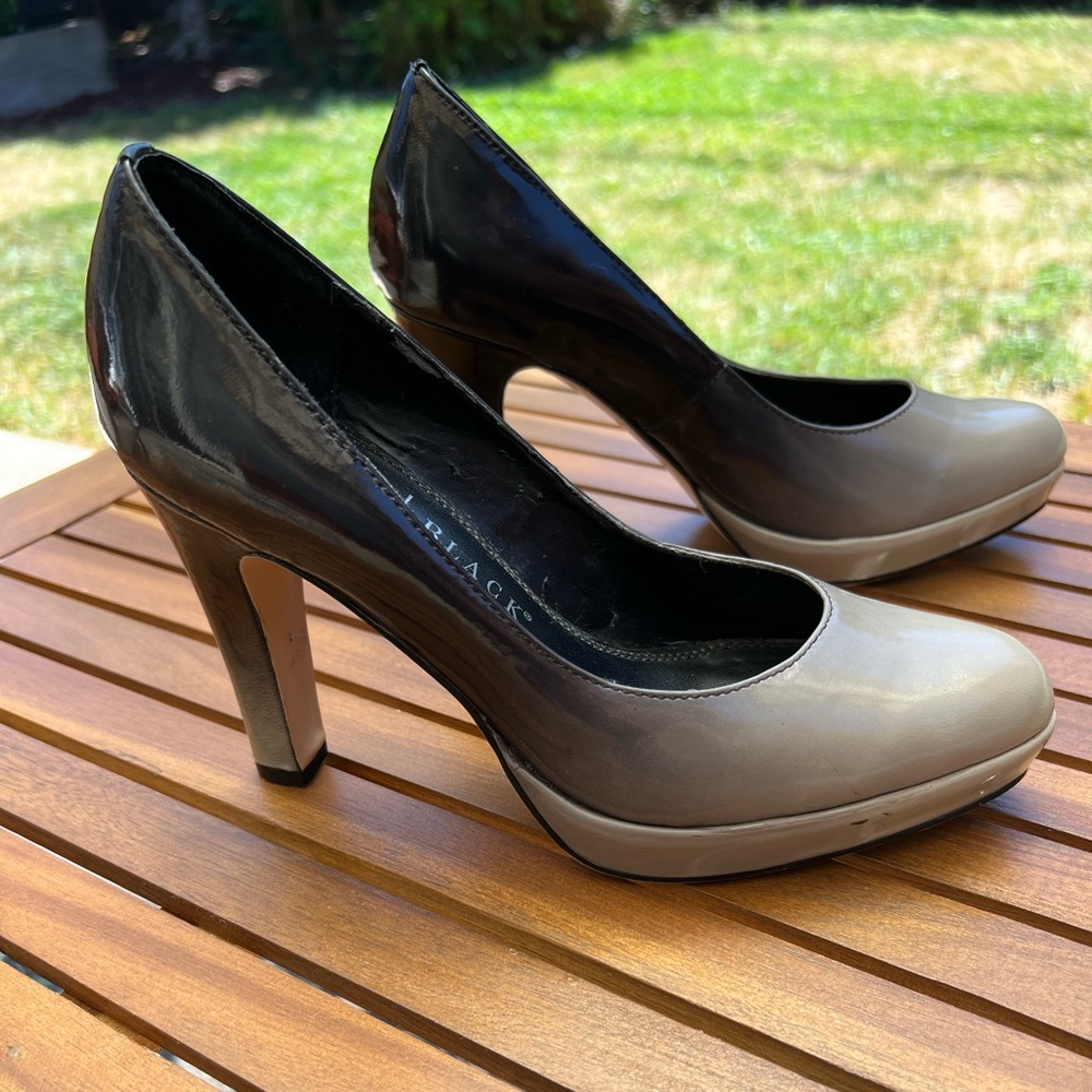 Gorgeous Women’s White House Black Market Black Ombré Patent Leather Heels Sz 6